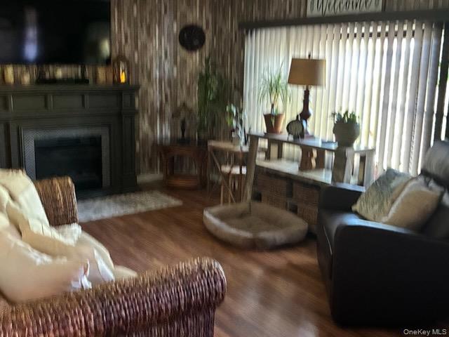 1661 Old Country Road, Unit 383 photo 20
