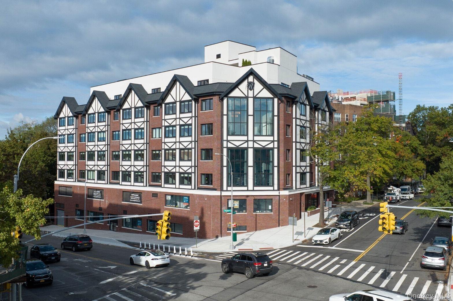 241-15 Northern Boulevard, Unit 4I