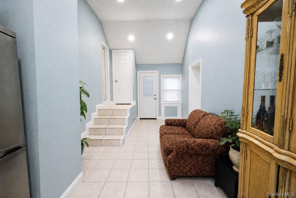 1061 Midland Street – For Sale photo 17