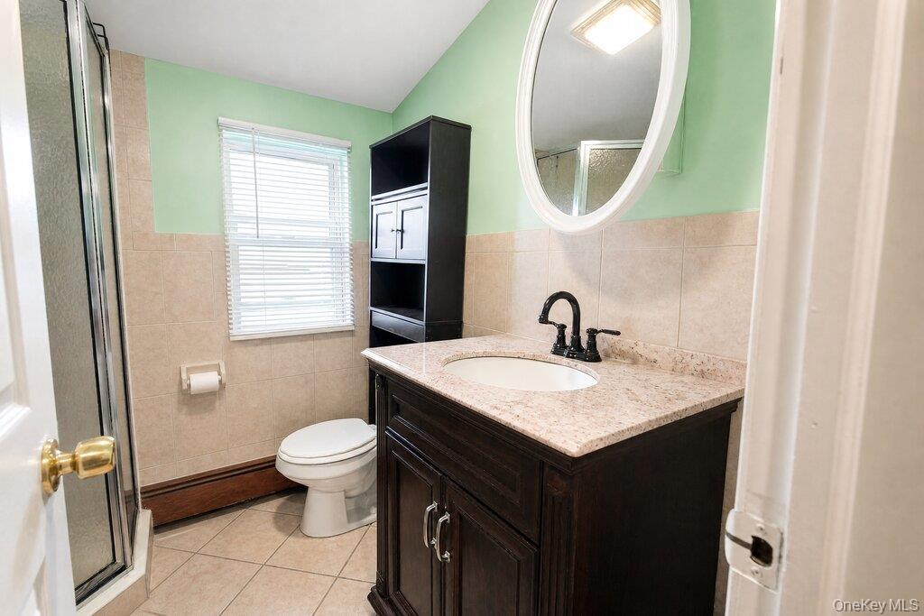 1061 Midland Street – For Sale photo 15