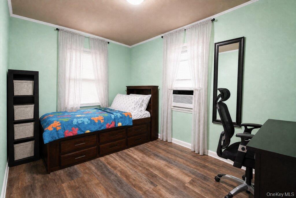 1061 Midland Street – For Sale photo 8