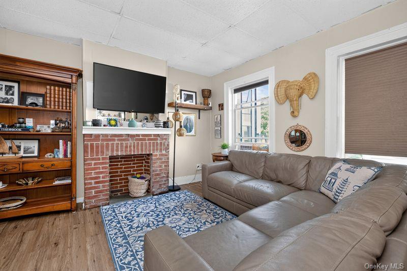 132 W Boston Post Road – For Sale photo 16