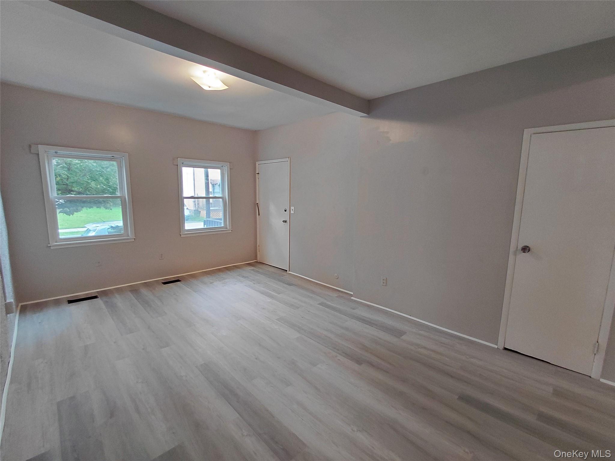 81 Franklin Street, Unit 305 photo 3