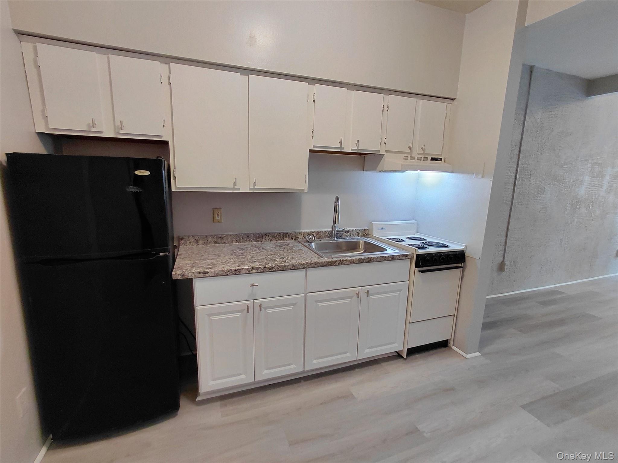 81 Franklin Street, Unit 305 photo 5