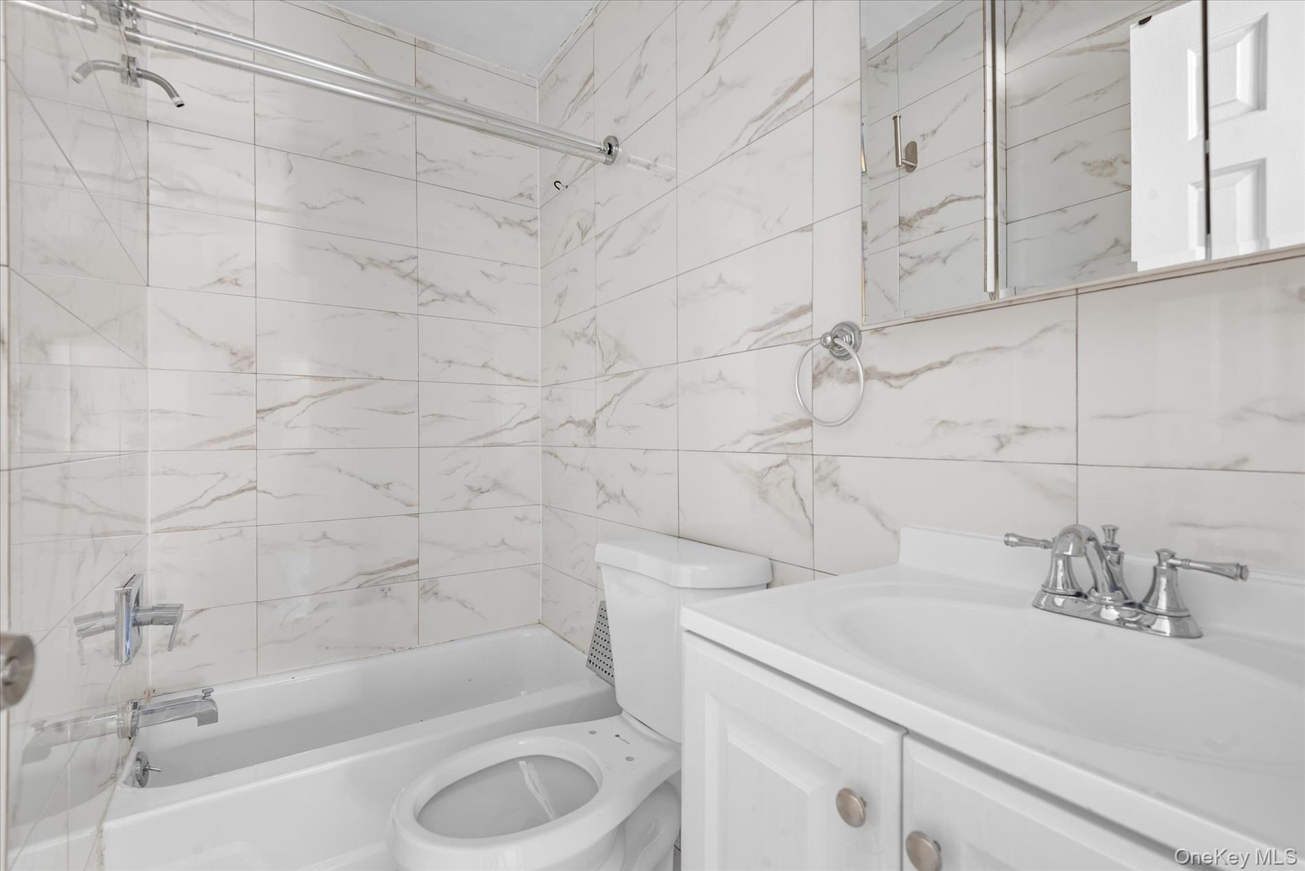 86-18 57th Road – For Sale photo 14