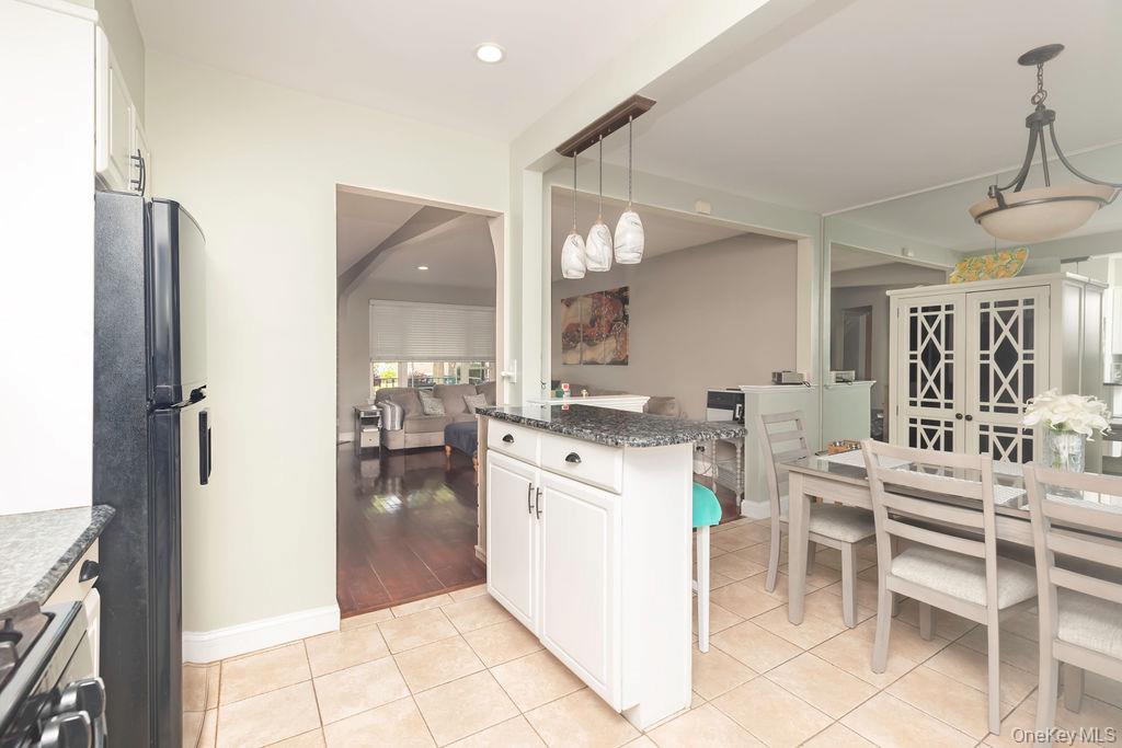 1915 Fowler Avenue – For Sale photo 10