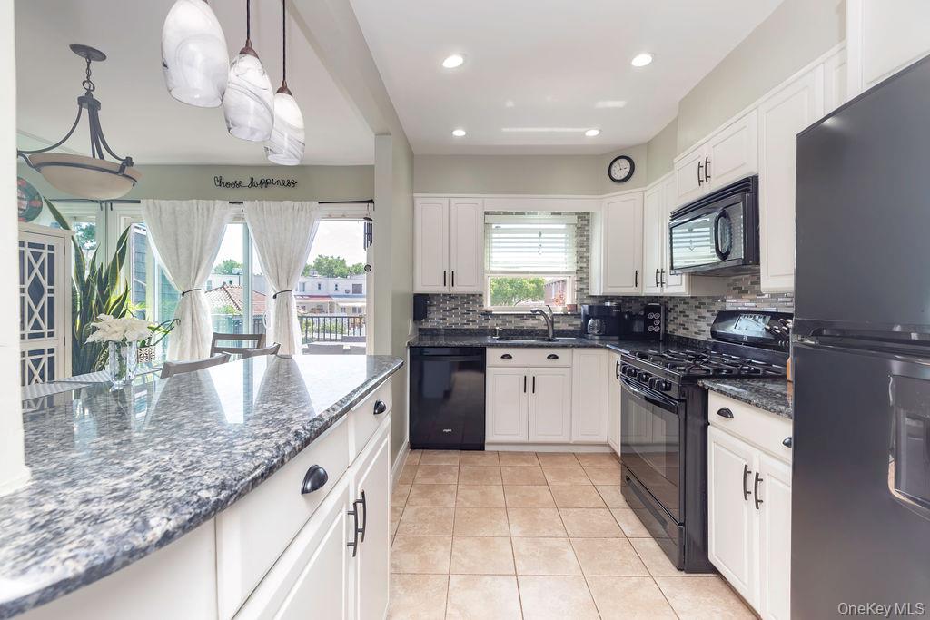 1915 Fowler Avenue – For Sale photo 8