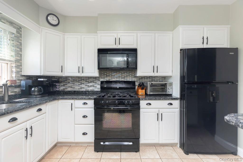 1915 Fowler Avenue – For Sale photo 9