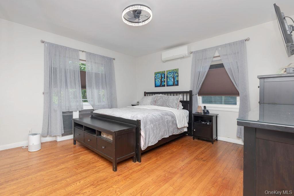 1915 Fowler Avenue – For Sale photo 14