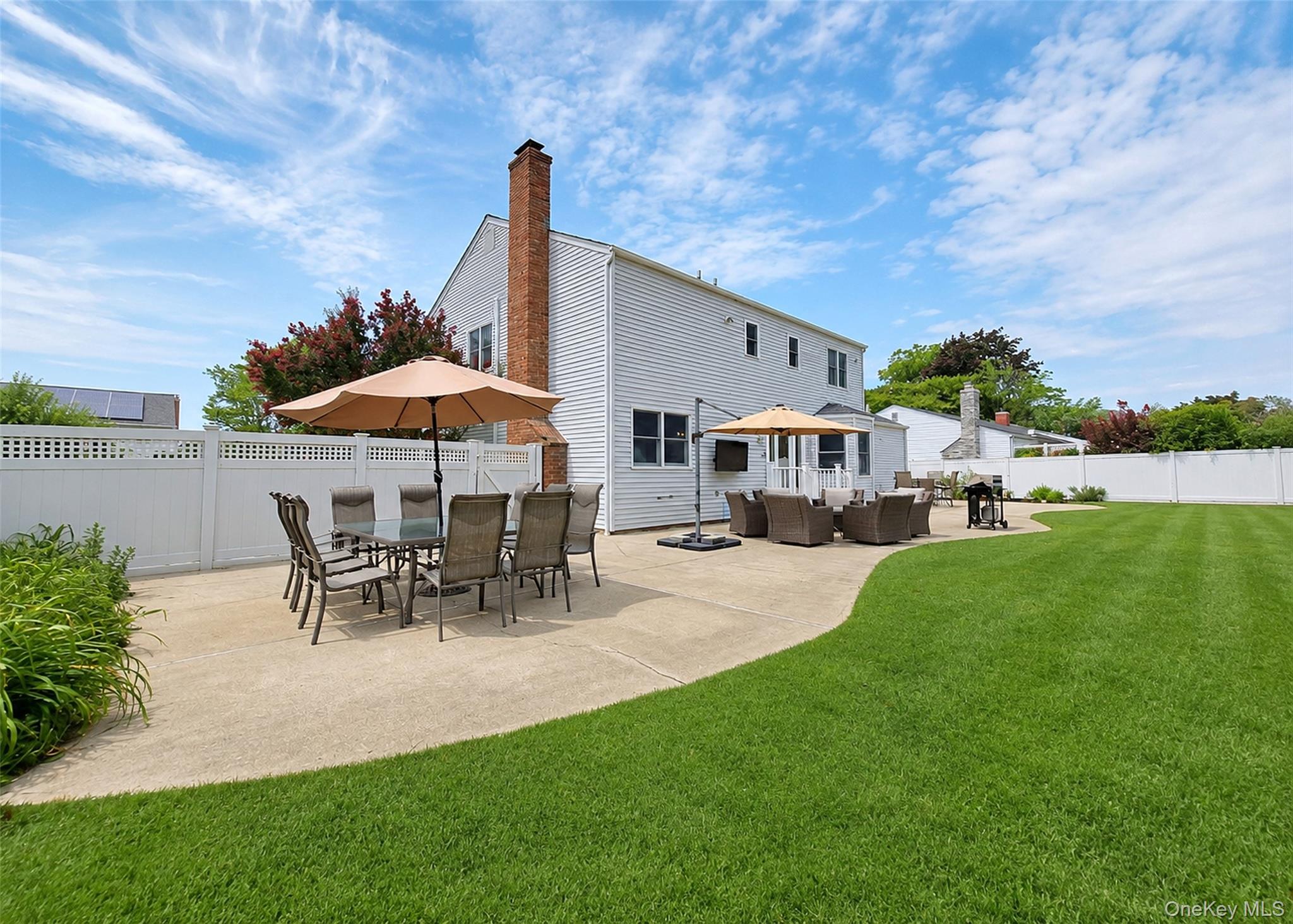 73 Springmeadow Drive – For Sale photo 3