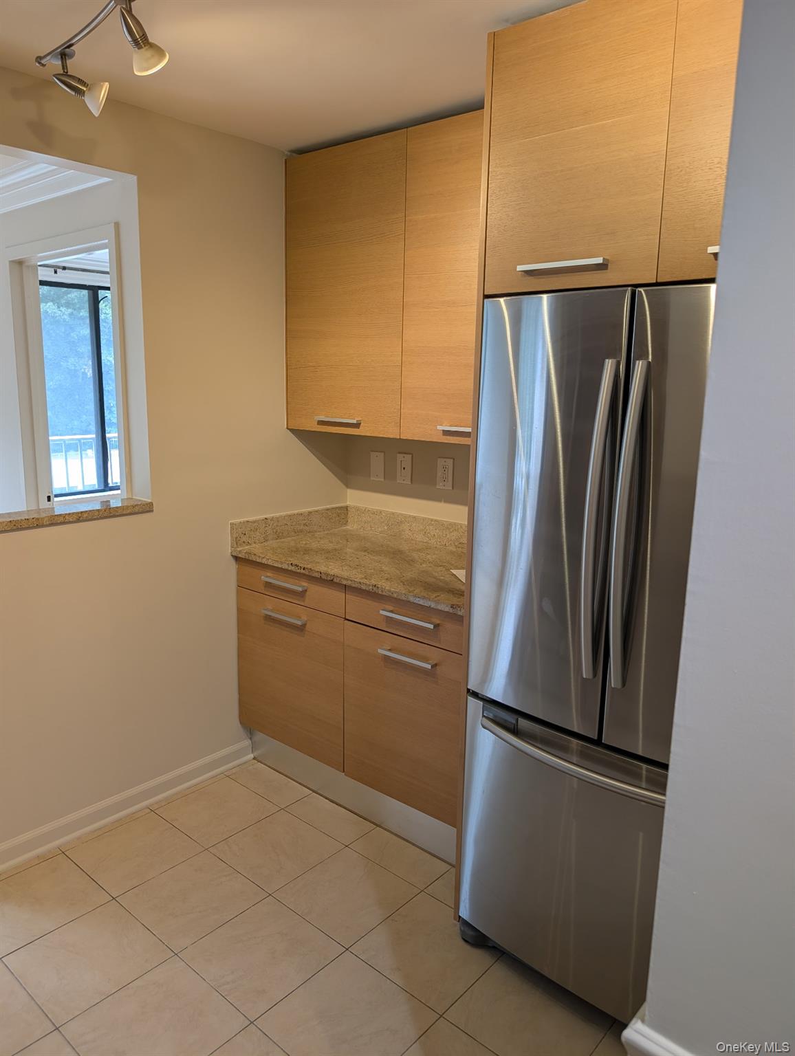 1155 Warburton Avenue – For Rent photo 9