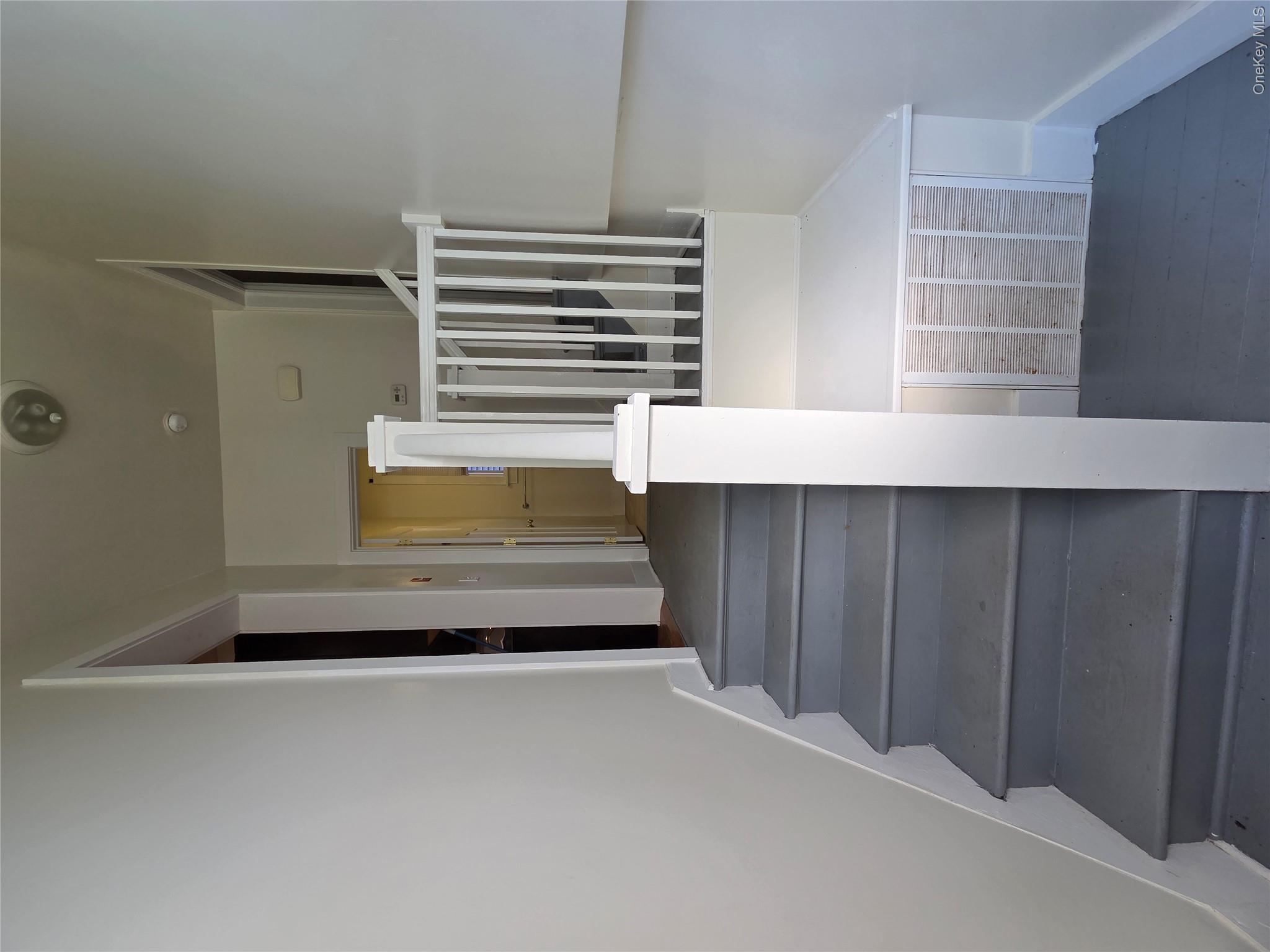 65 S Clinton Street, Unit B photo 10