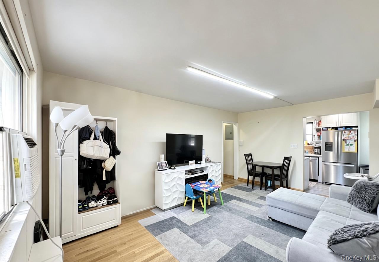 67-67 136th Street, Unit A photo 9