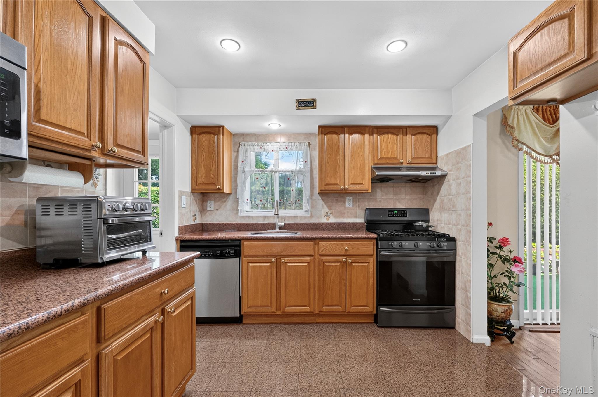 108 Marcus Avenue – For Sale photo 9
