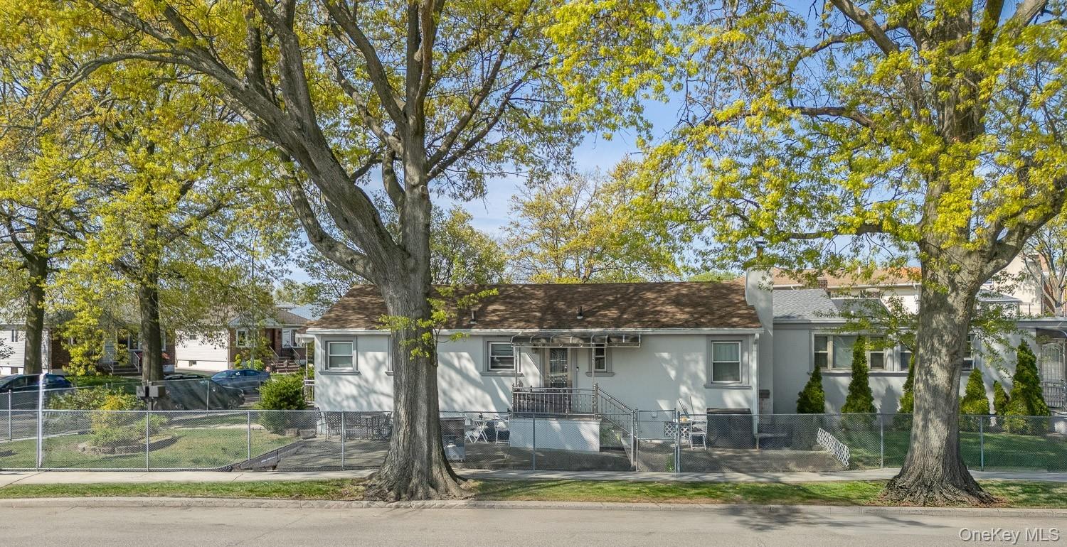 157-59 17th Avenue – For Sale photo 4