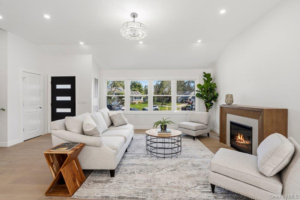 31 Seton Court – For Sale photo 4