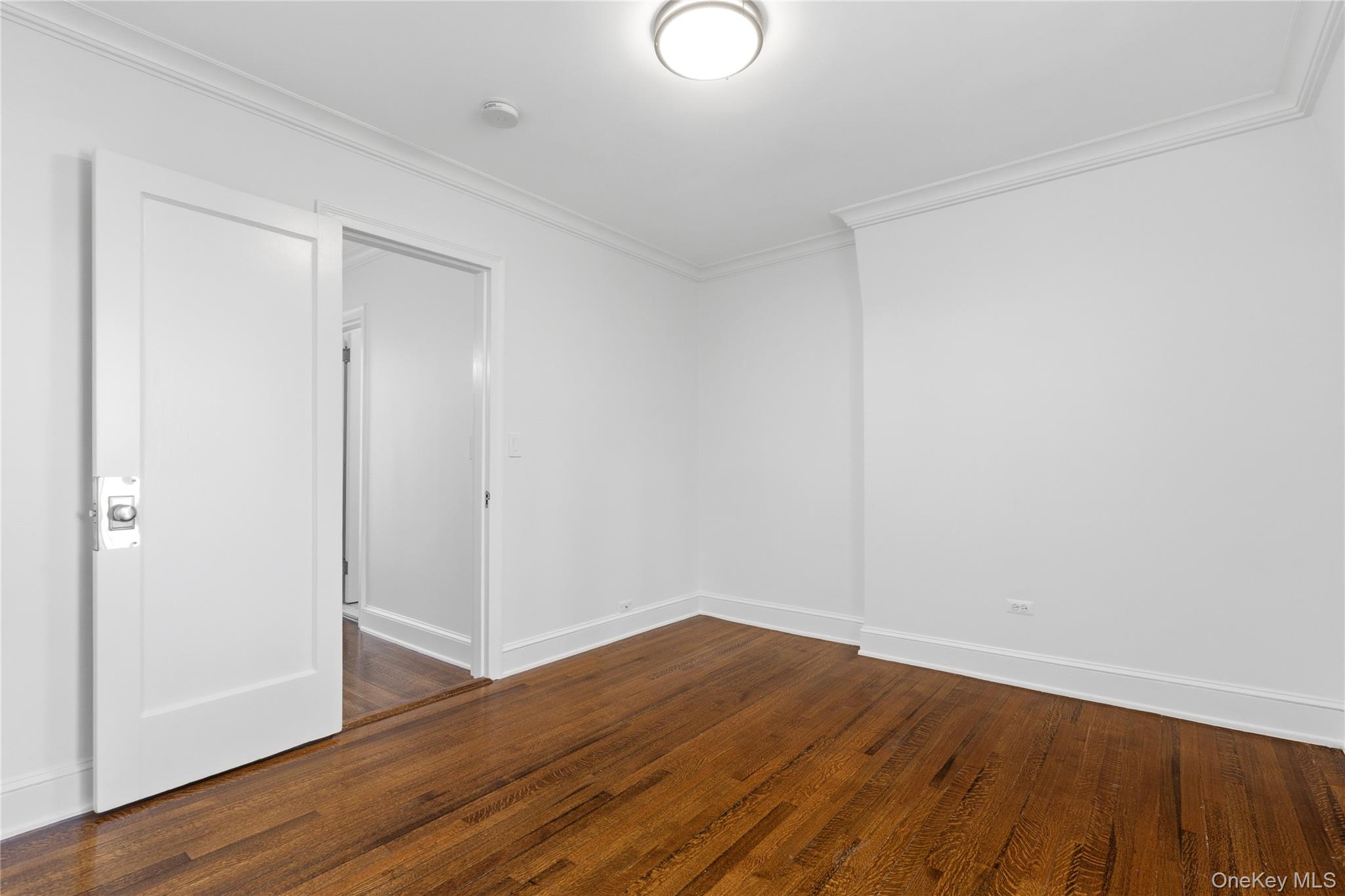20 N Broadway, Unit B-305 photo 33