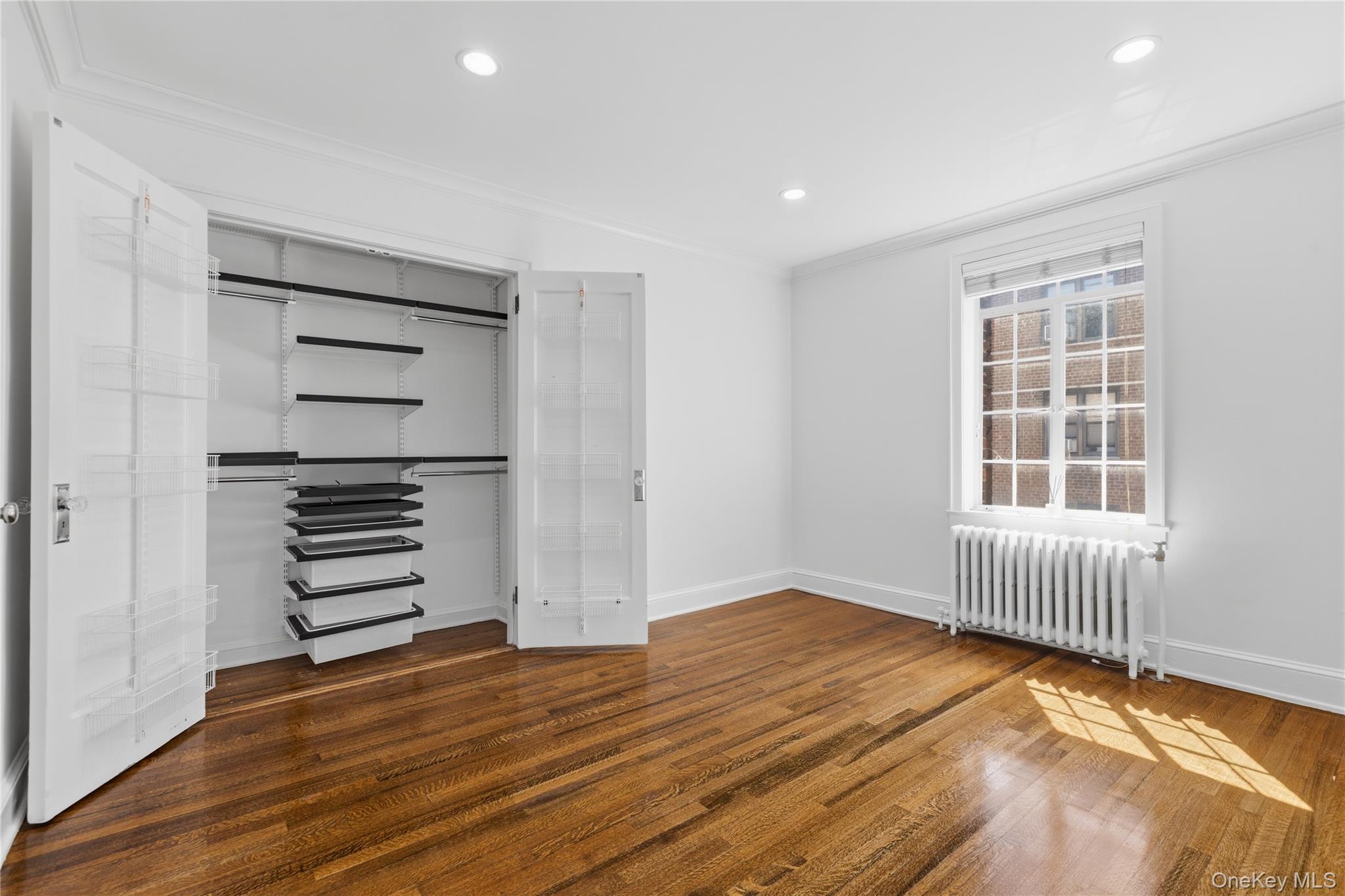 20 N Broadway, Unit B-305 photo 23