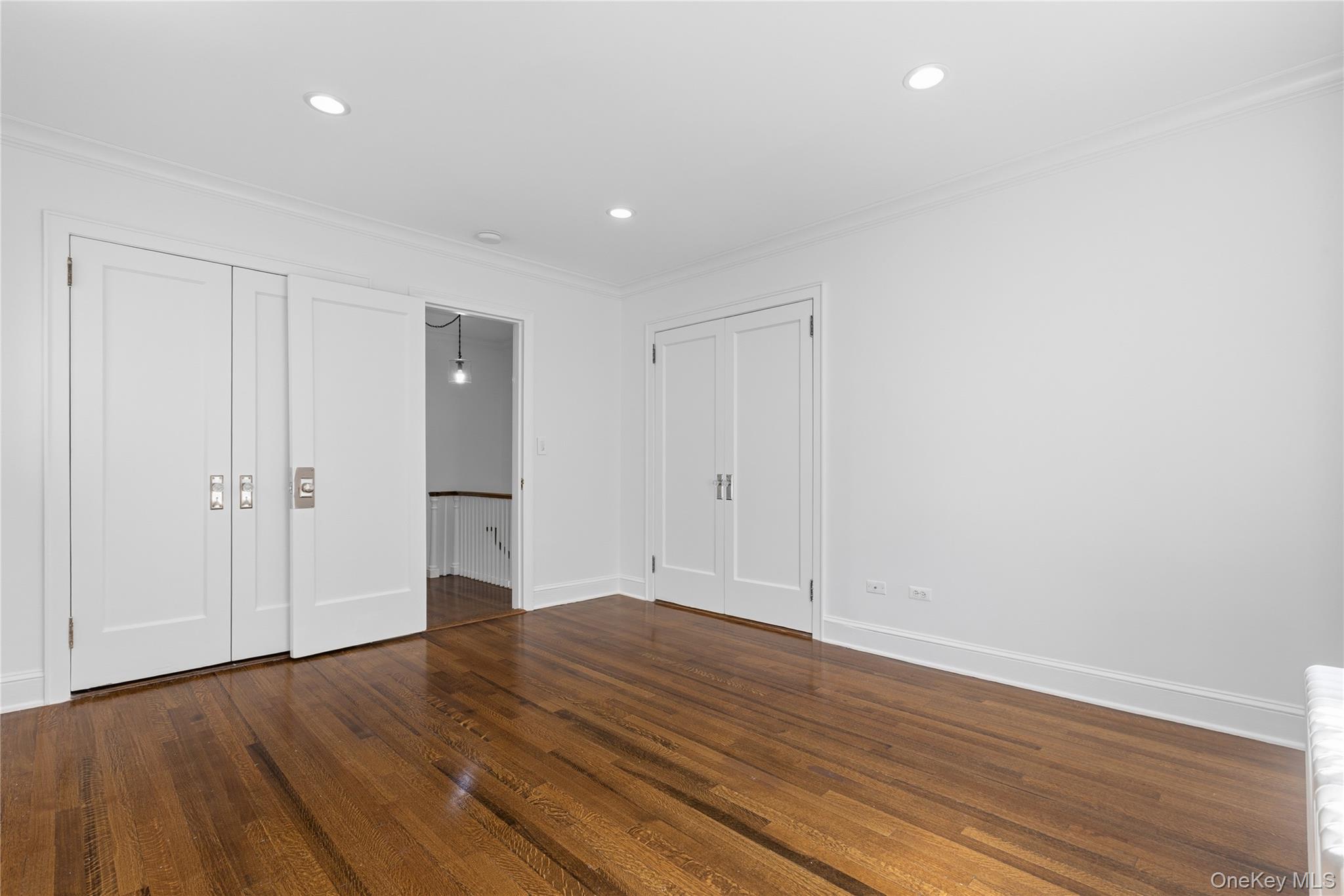 20 N Broadway, Unit B-305 photo 21