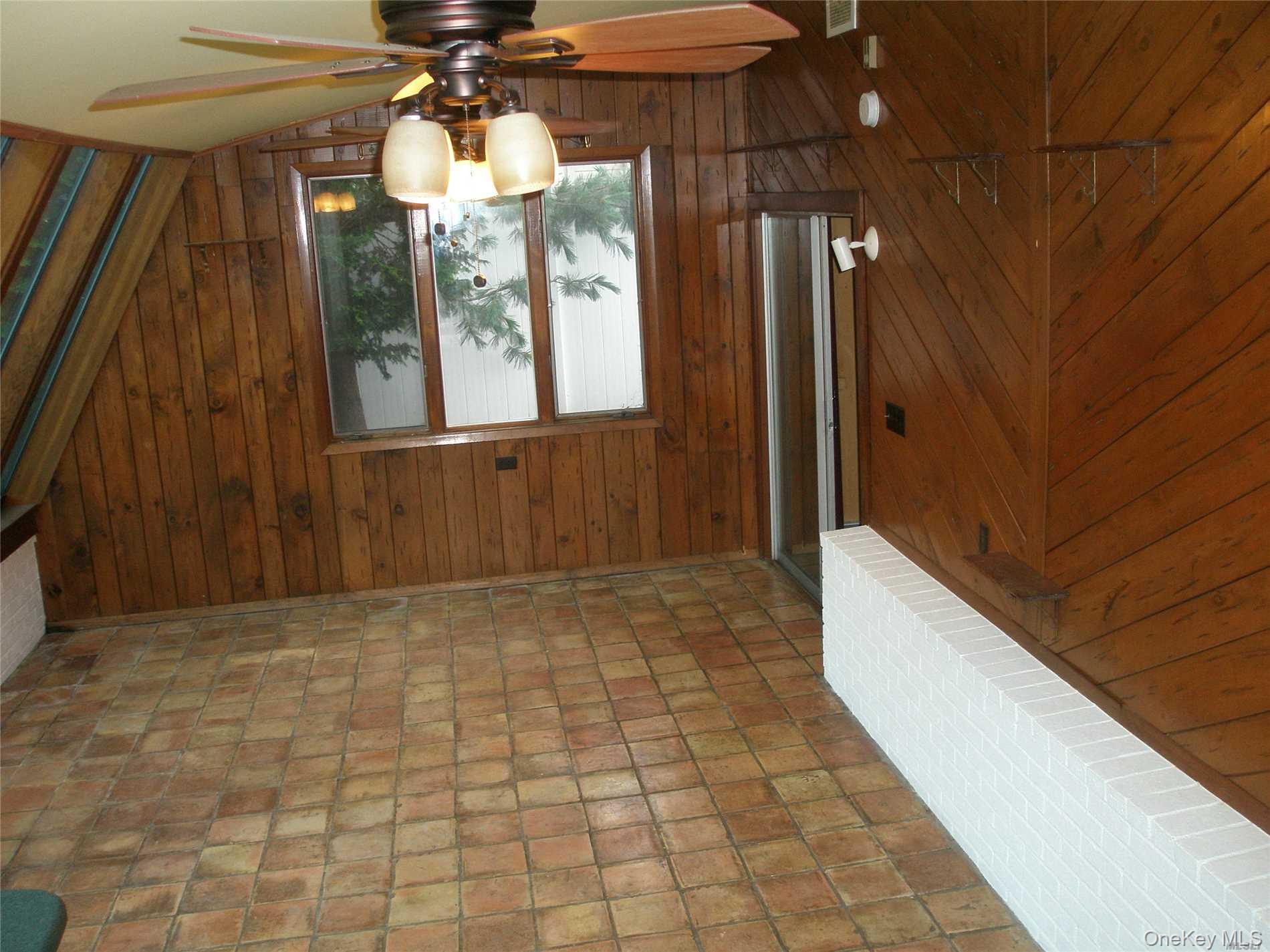 4924 Express Dr South – For Rent photo 6