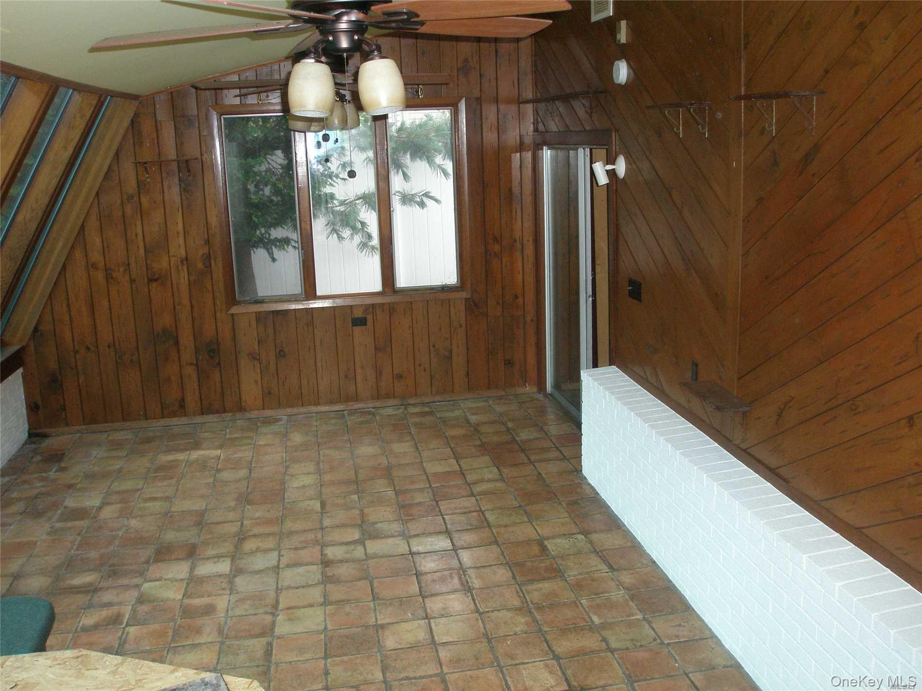 4924 Express Dr South – For Rent photo 5