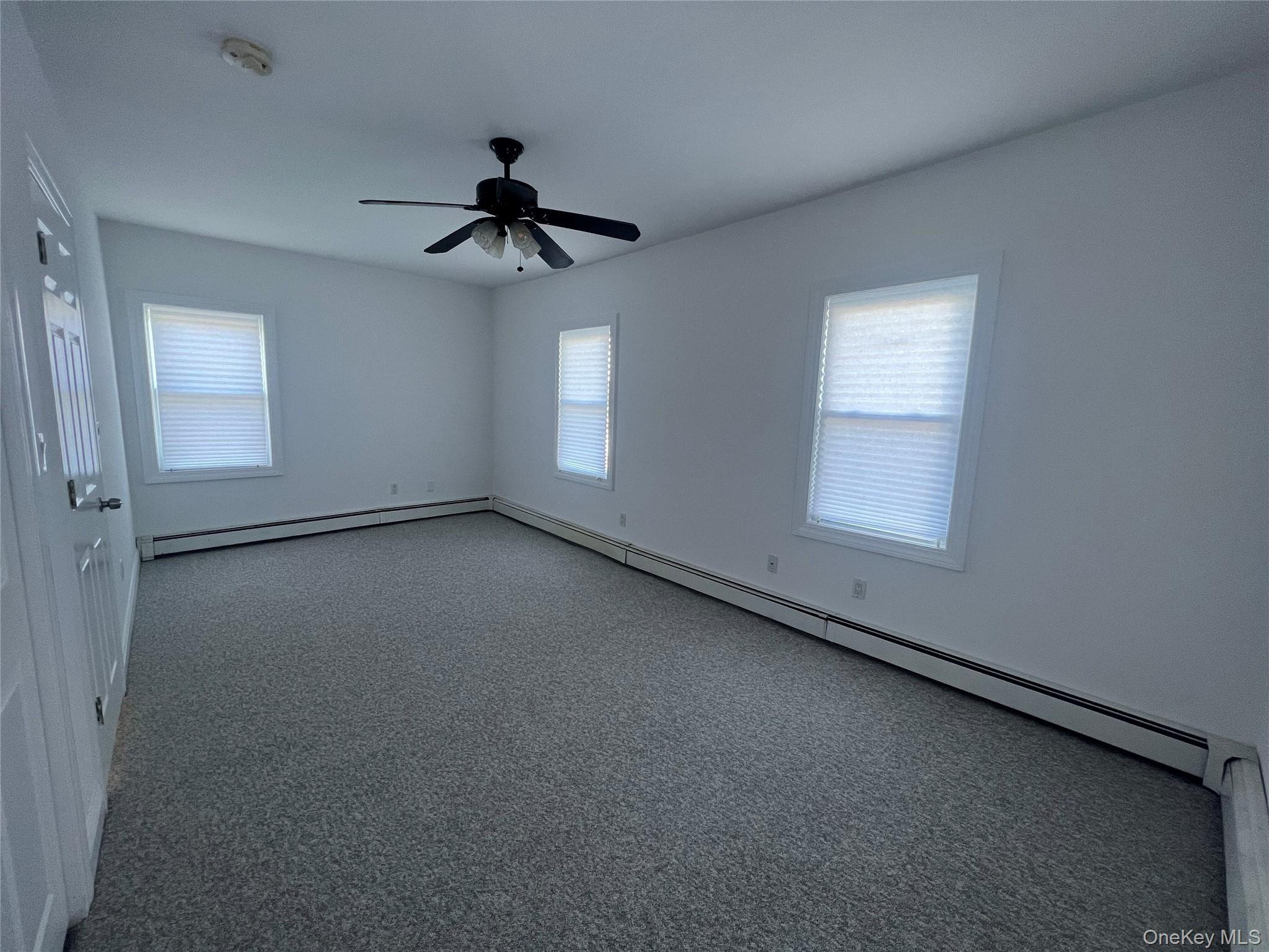 445 W Walnut Street, Unit Upper photo 3