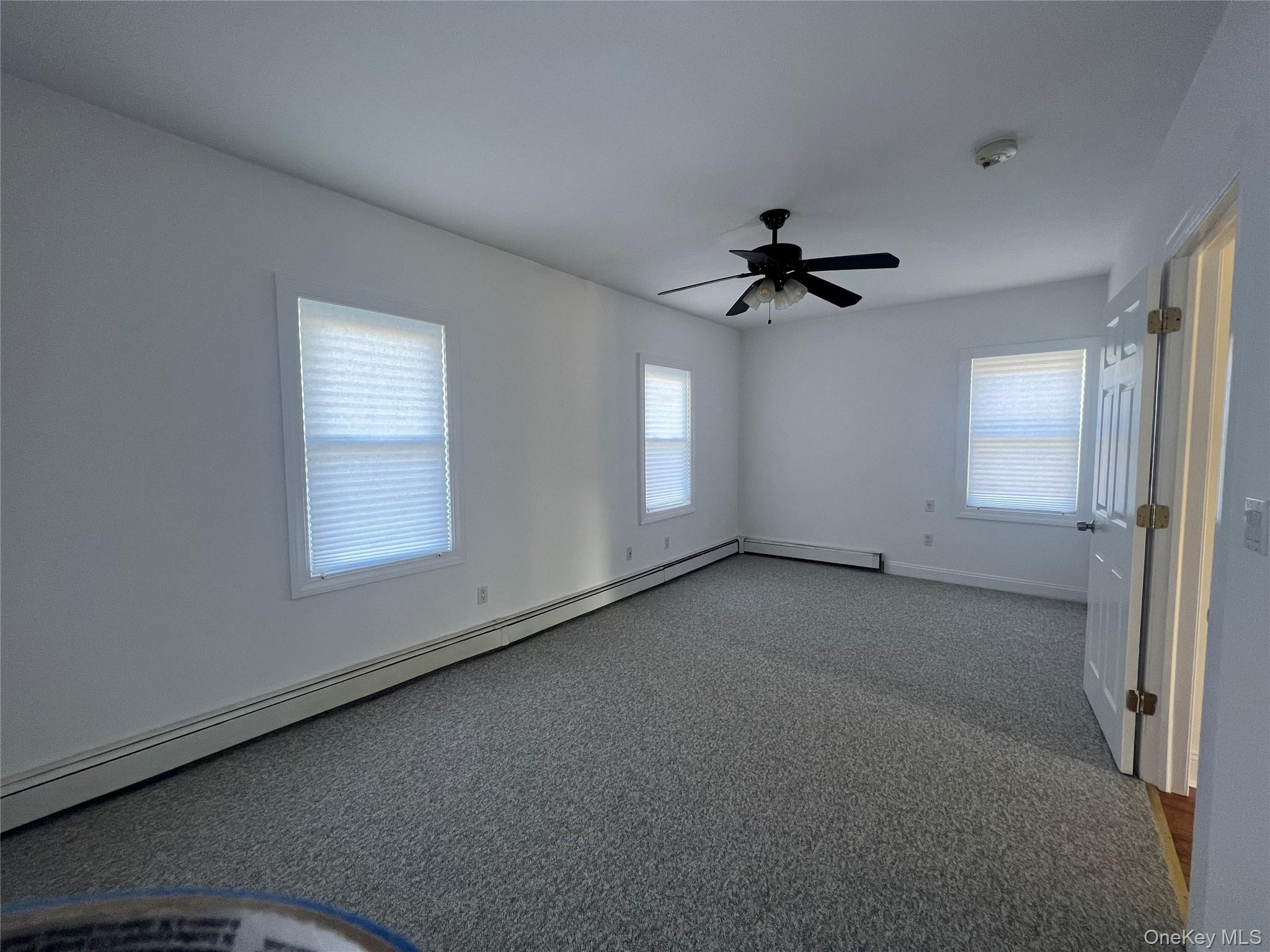 445 W Walnut Street, Unit Upper photo 5