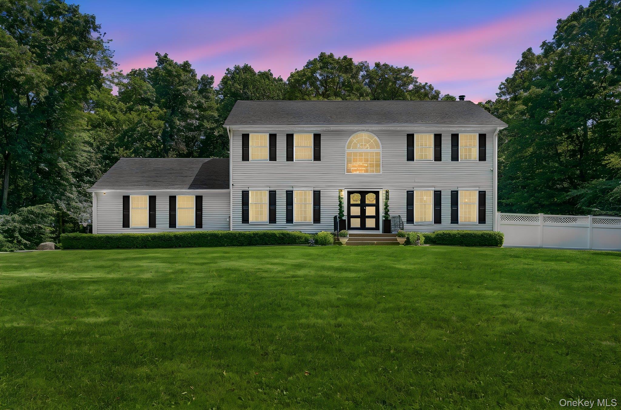 2 Tommys Lane – For Sale photo 2