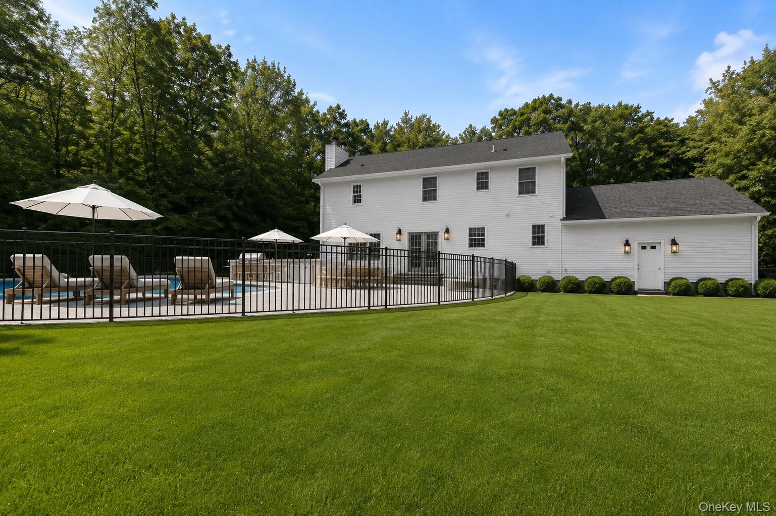 2 Tommys Lane – For Sale photo 34