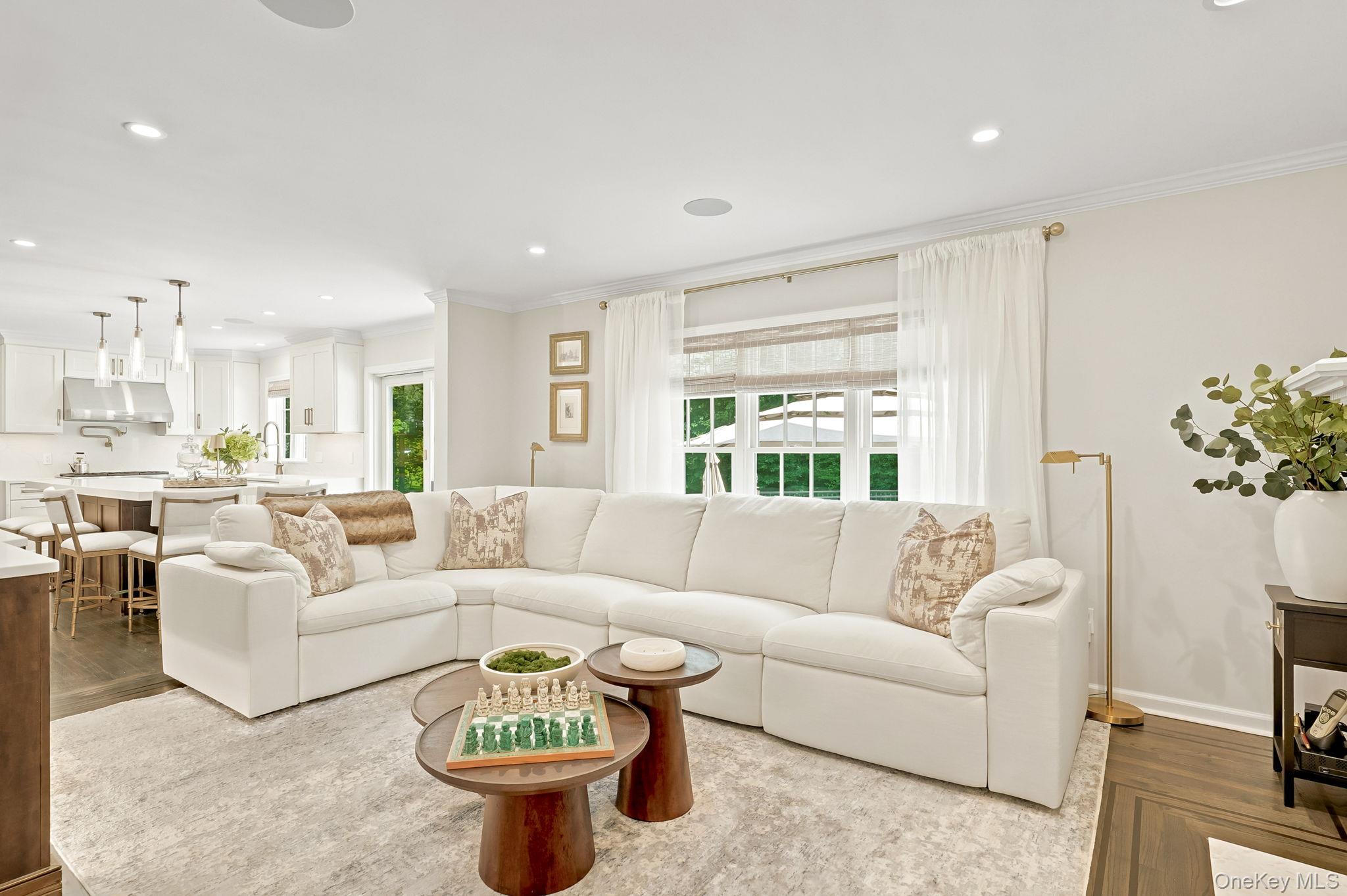2 Tommys Lane – For Sale photo 10