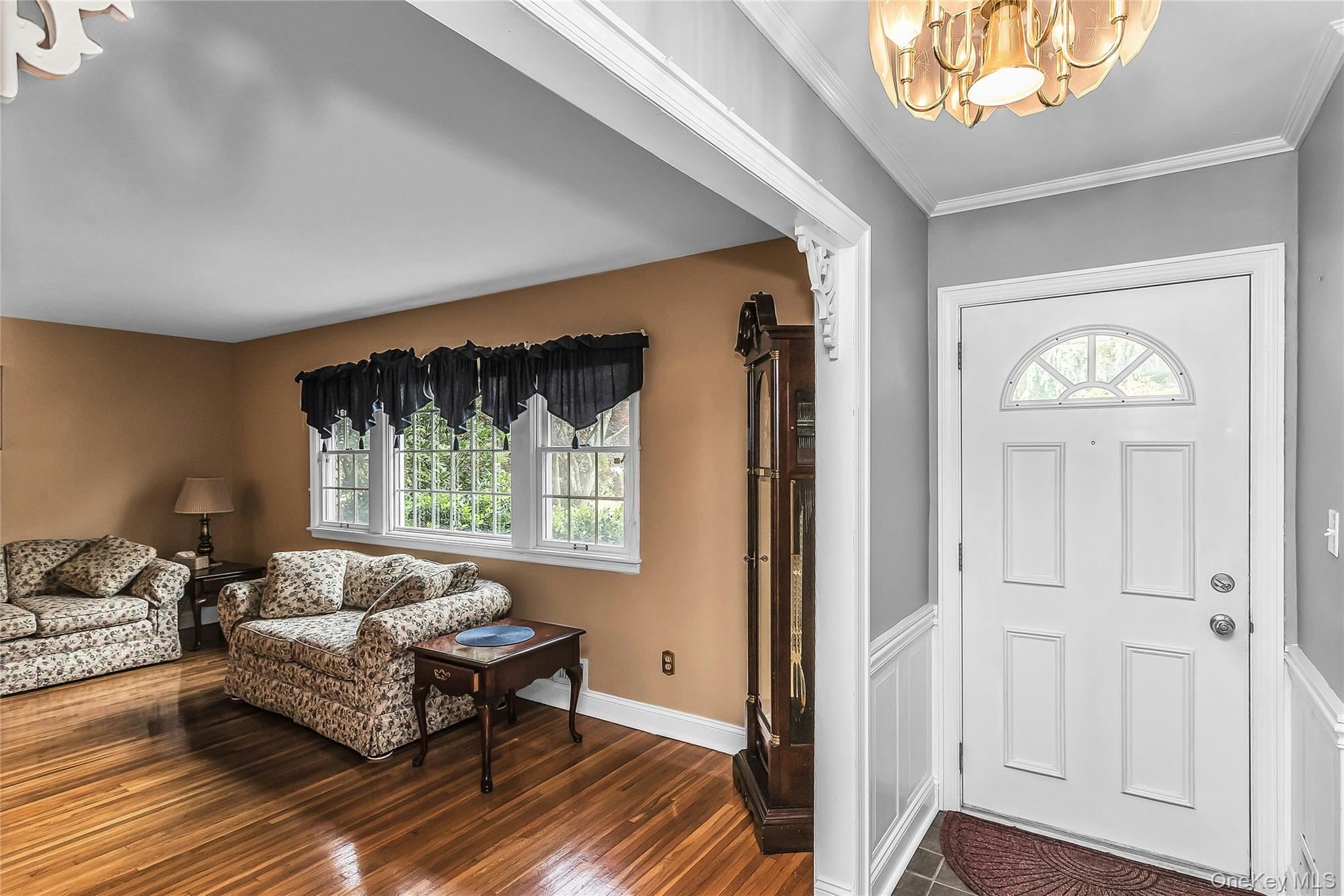 8 Lenmore Drive – For Sale photo 5