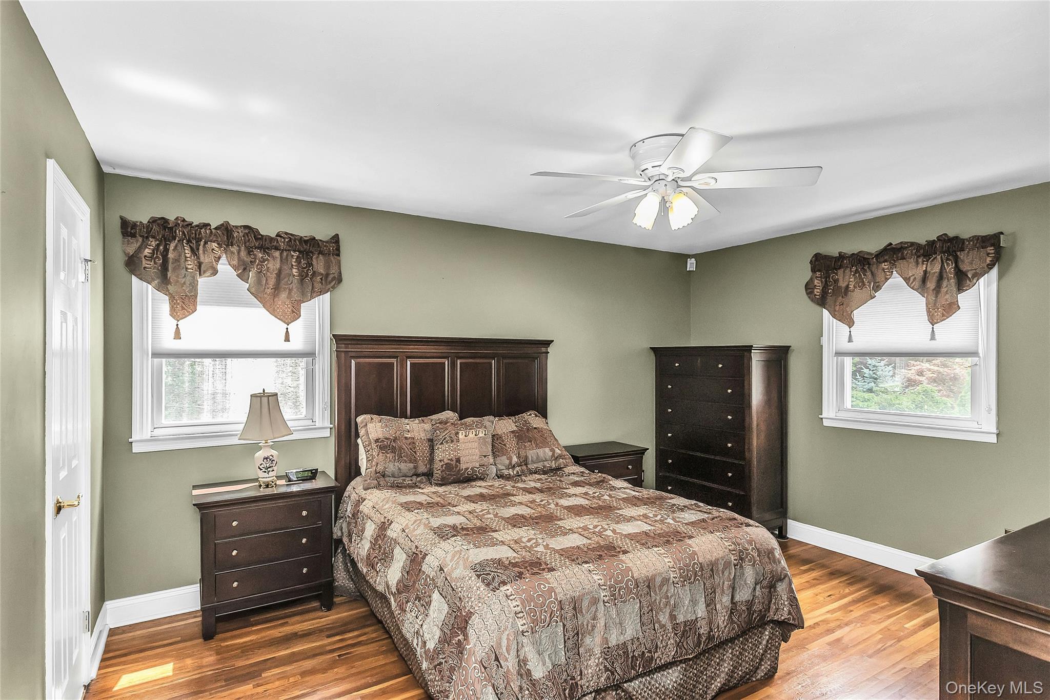 8 Lenmore Drive – For Sale photo 18