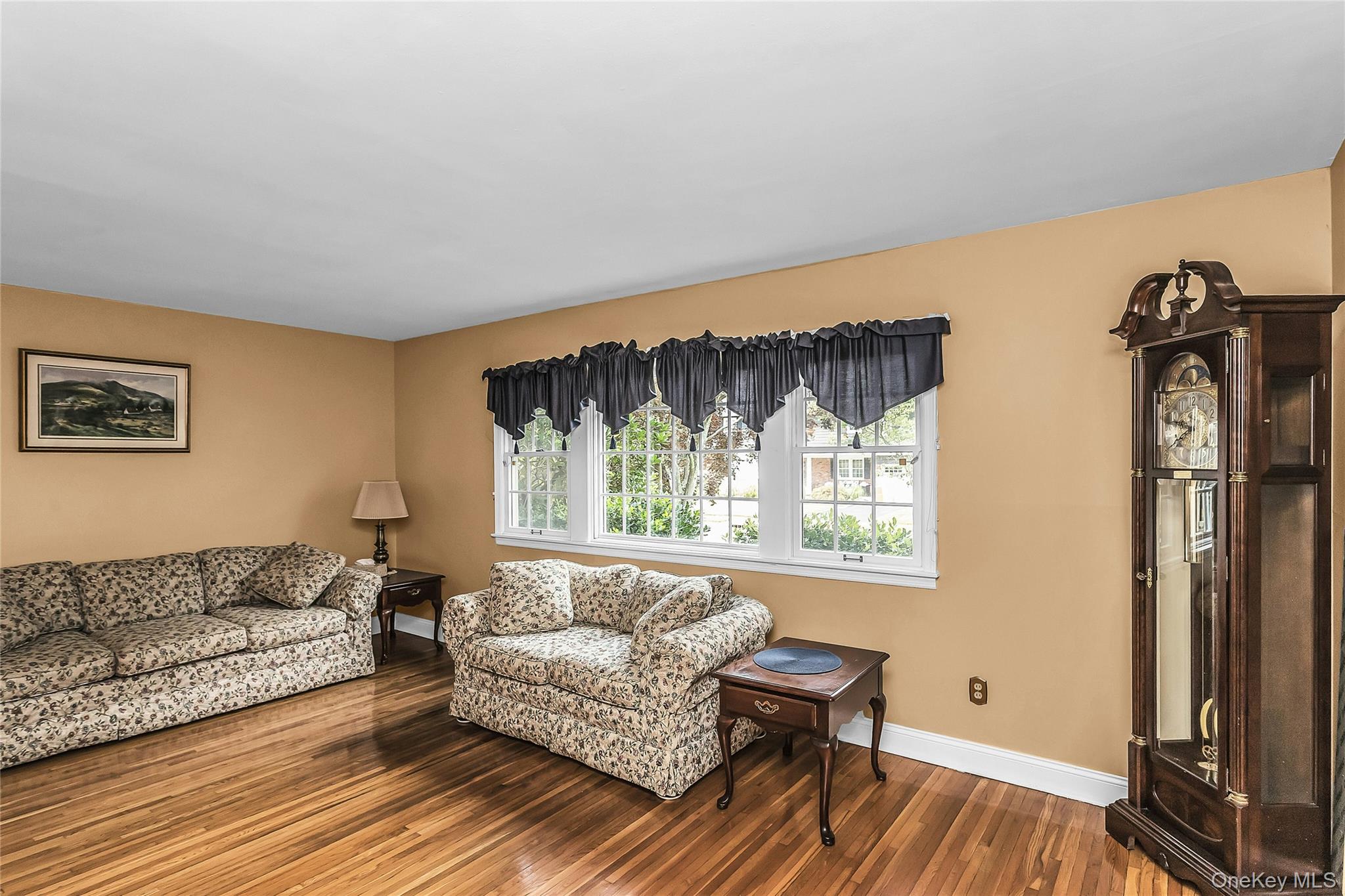 8 Lenmore Drive – For Sale photo 7