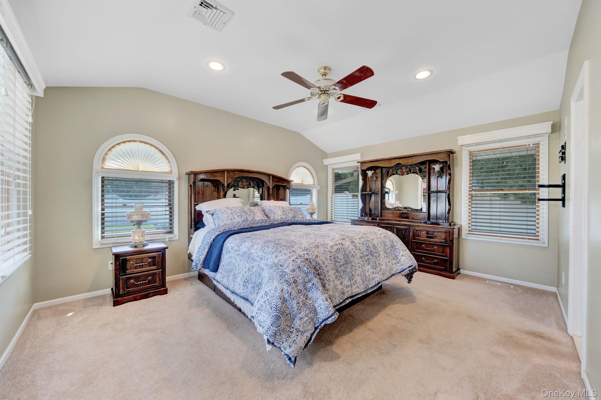 15 Abbey Drive – For Sale photo 10