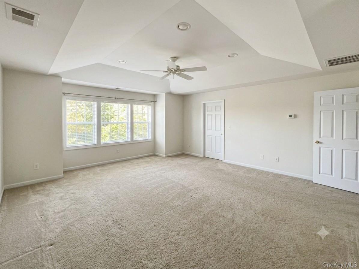 61 N River Drive – For Rent photo 9
