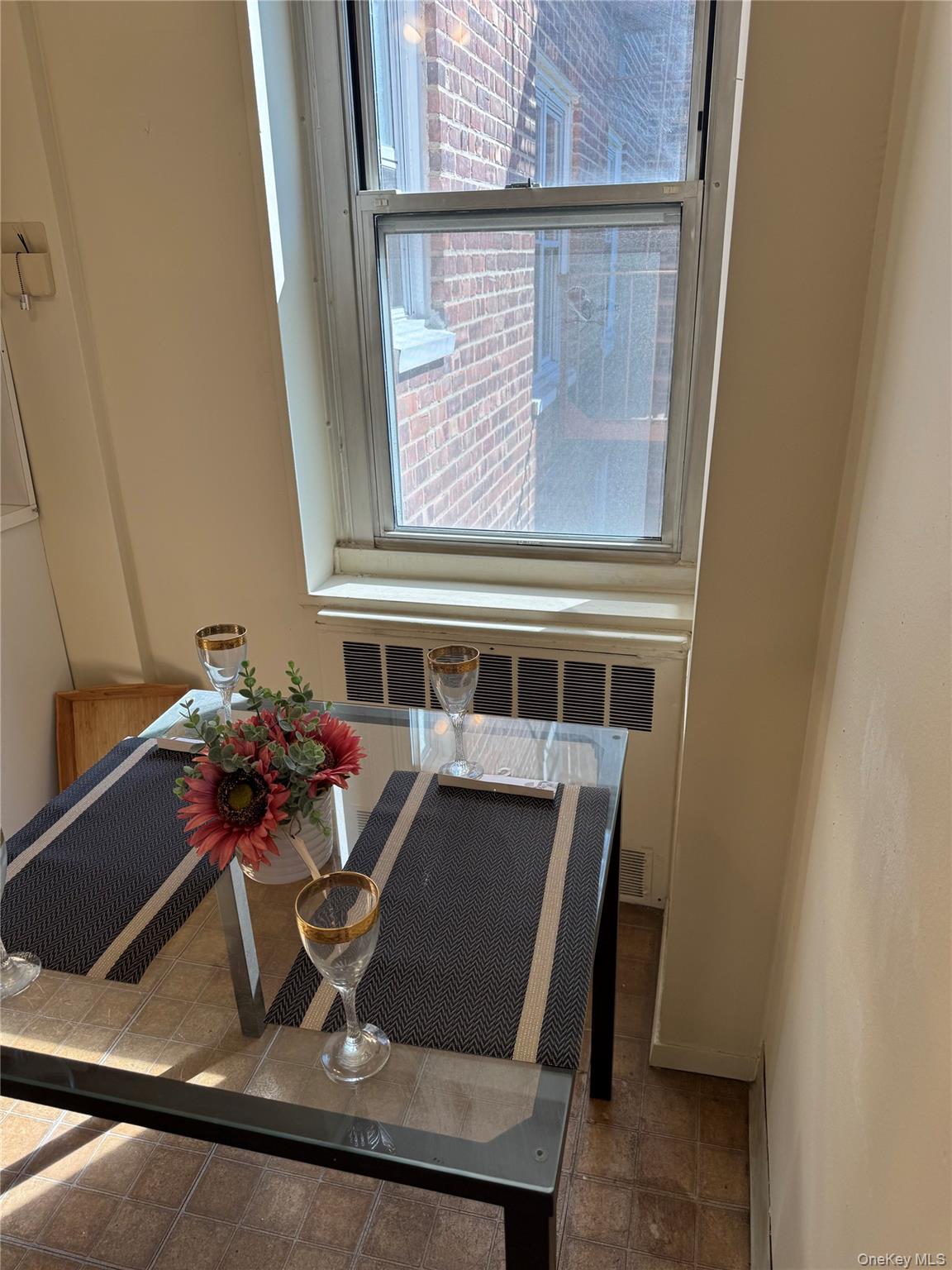 211-40 18th Avenue, Unit 4J photo 9