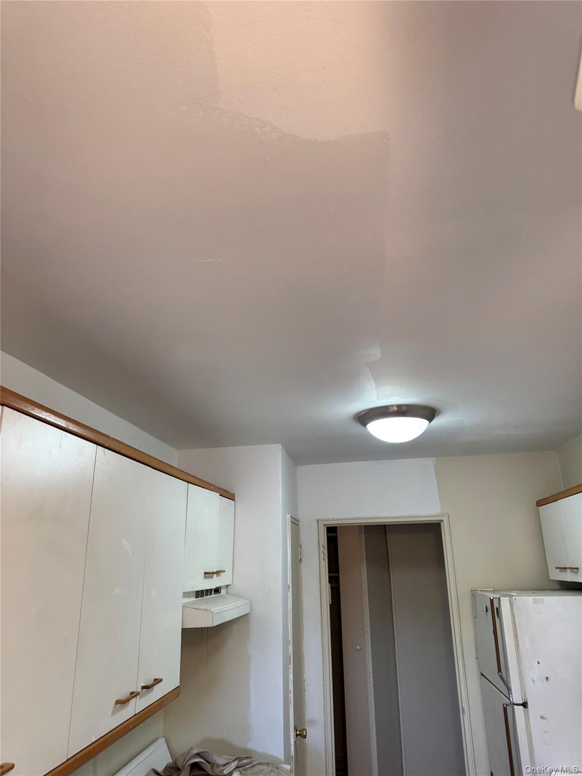 211-40 18th Avenue, Unit 4J photo 7