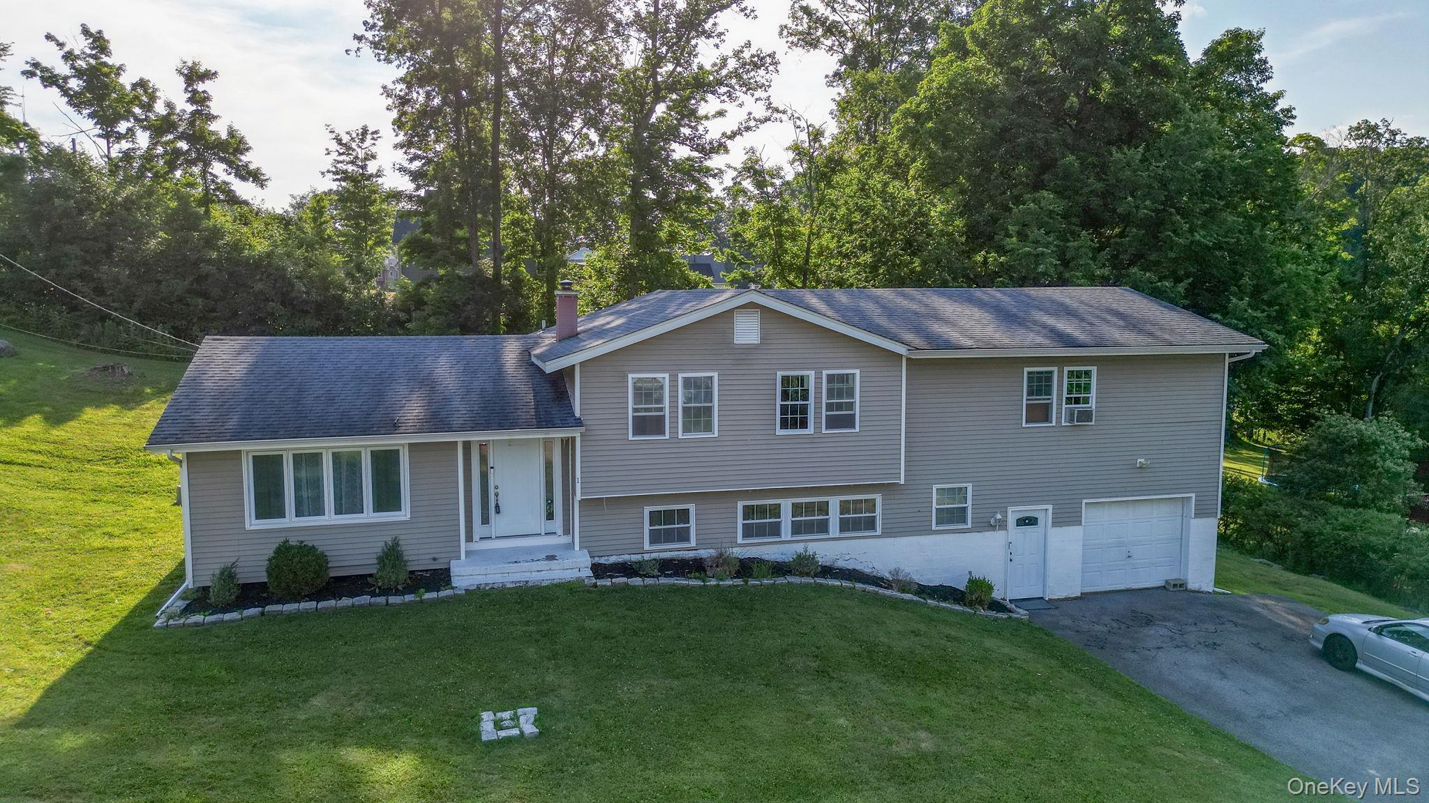 1 Forest Lane – For Sale