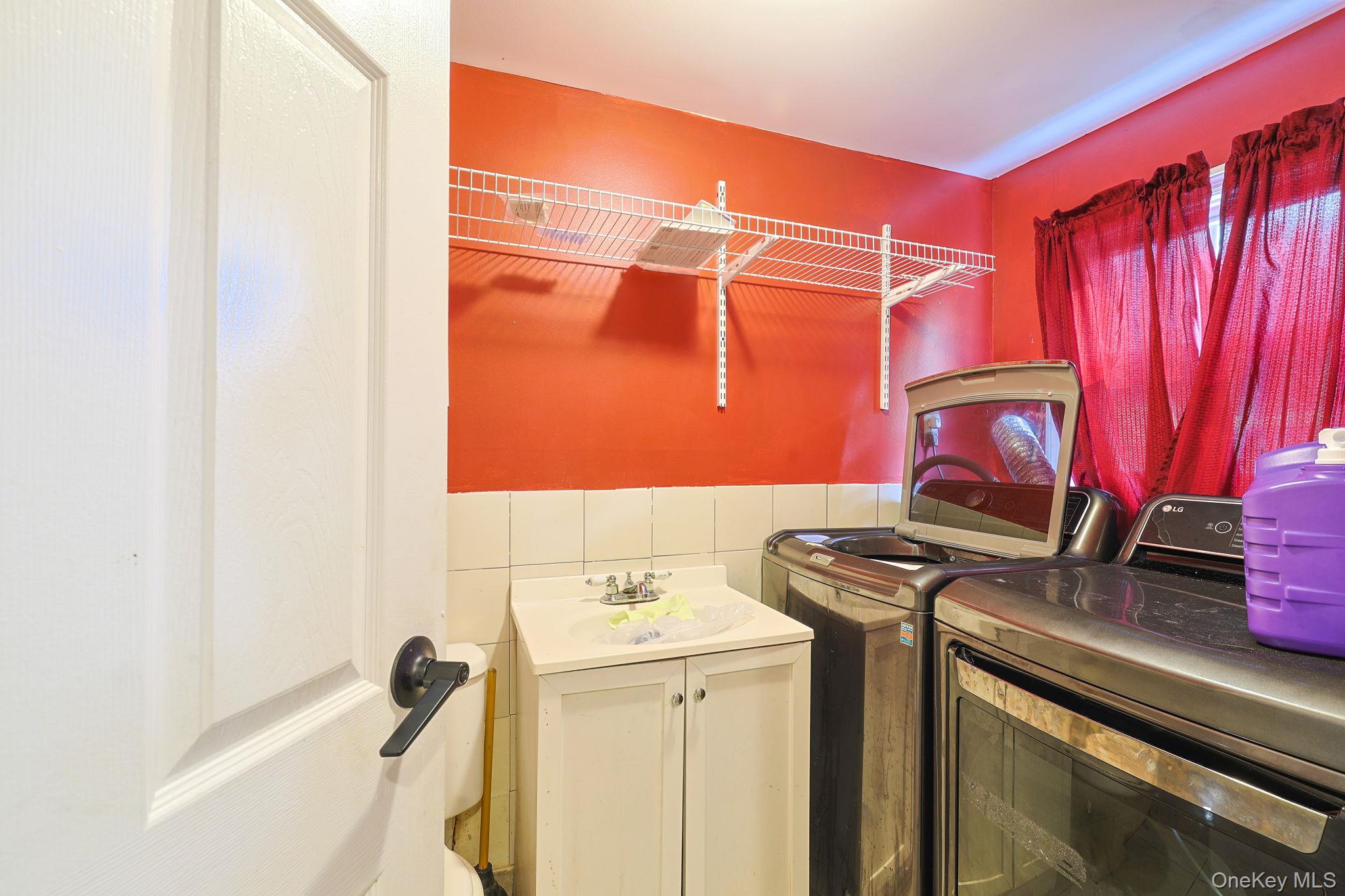 1 Forest Lane – For Sale photo 20