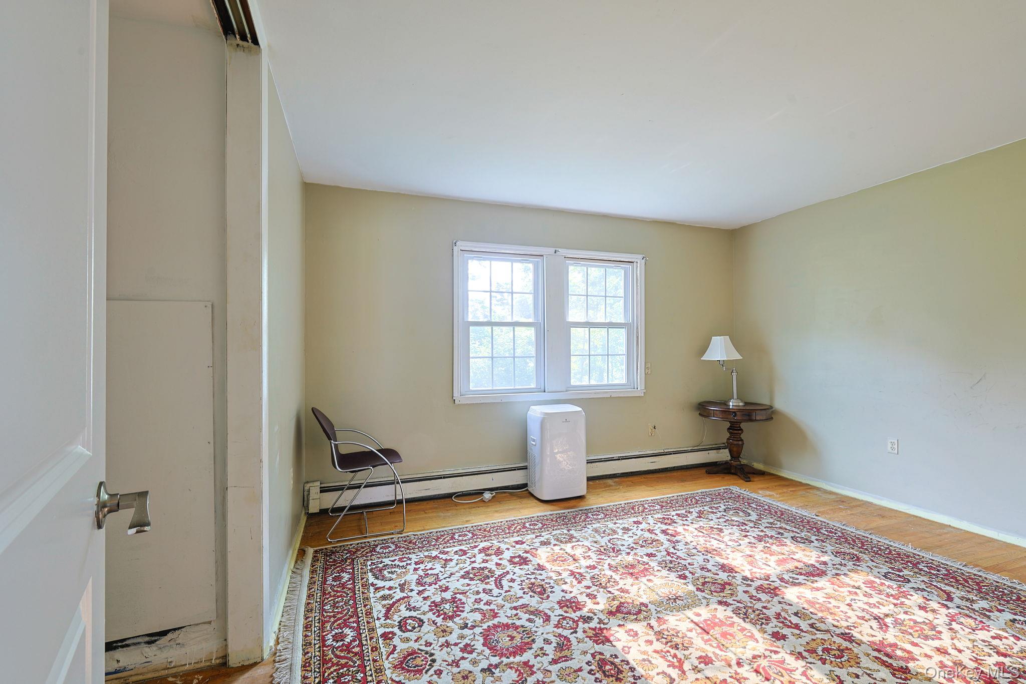 1 Forest Lane – For Sale photo 10