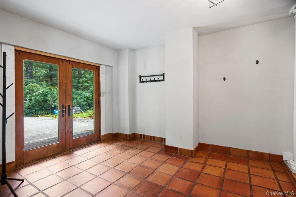 64 Sally Lane – For Sale photo 4