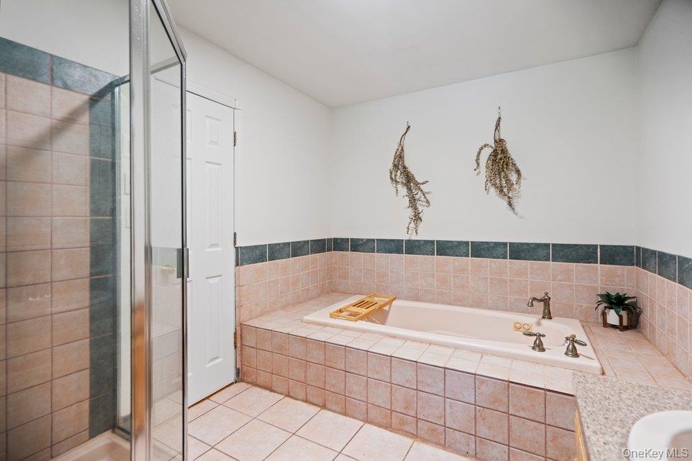 64 Sally Lane – For Sale photo 19