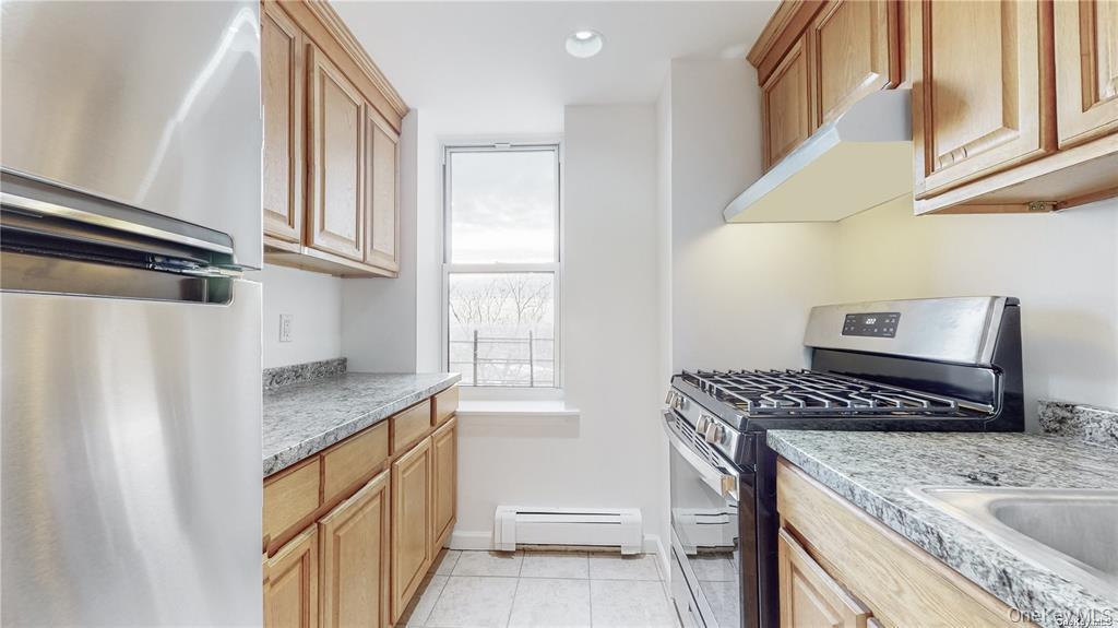 84-70 129th Street, Unit 6N photo 4