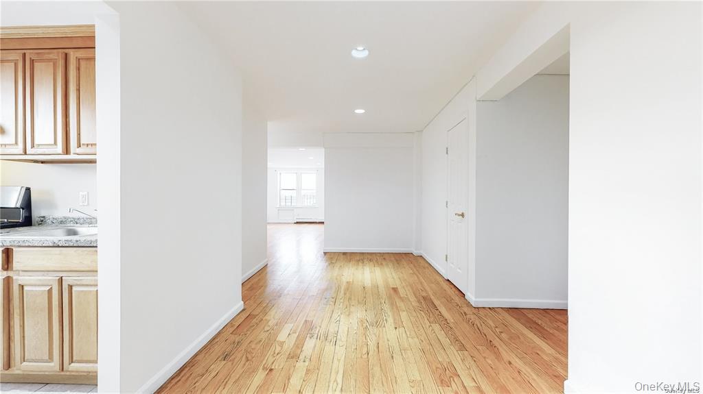 84-70 129th Street, Unit 6N photo 7