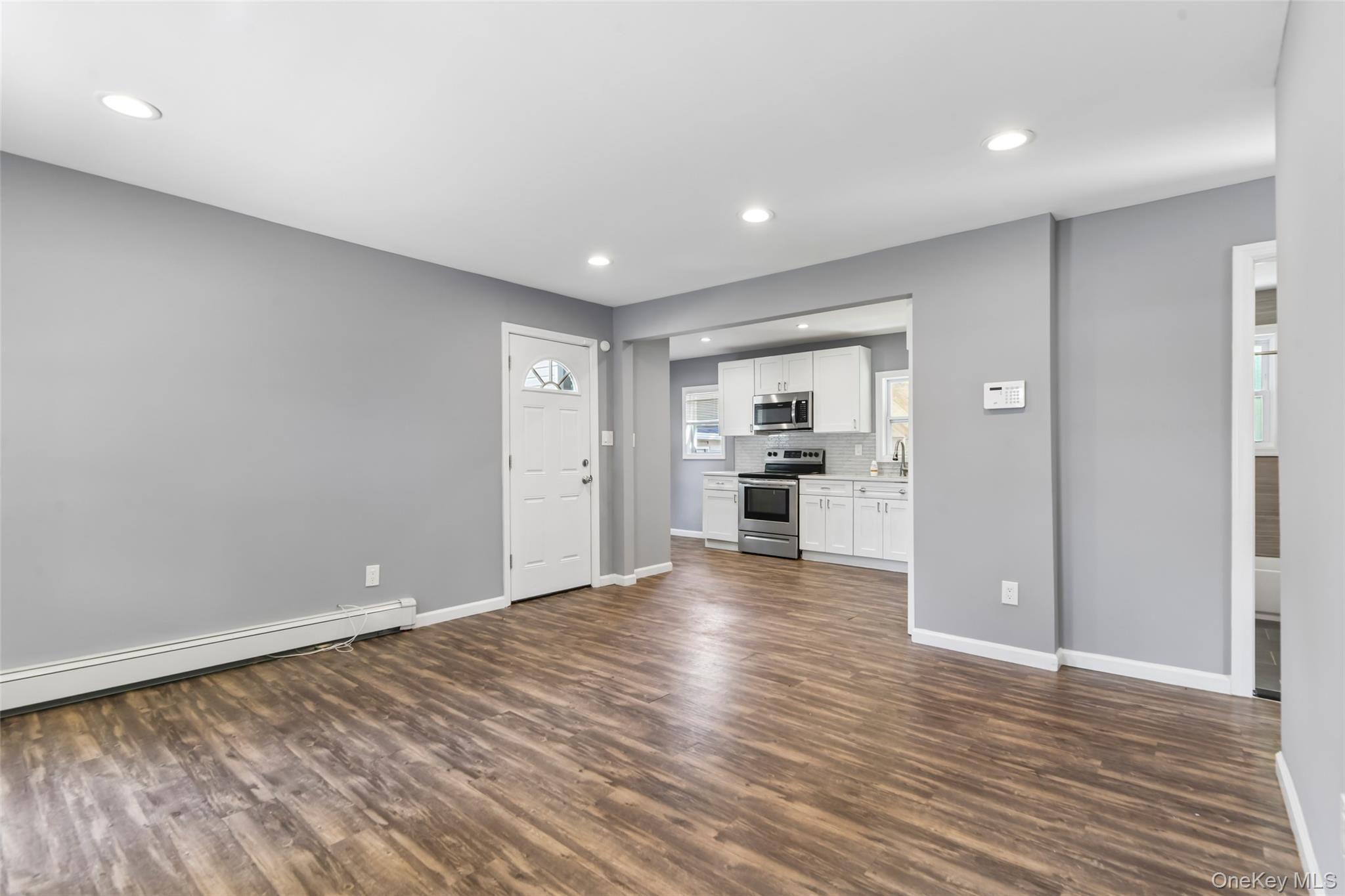416 Arizona Avenue – For Sale photo 7