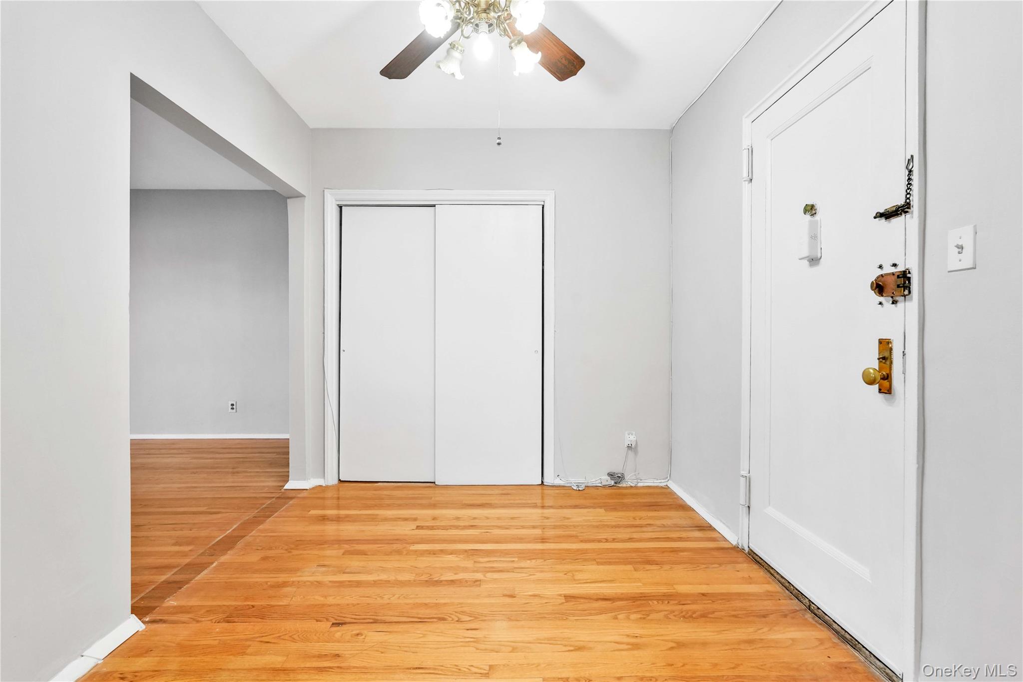 138-18 28th Road, Unit 2F photo 7