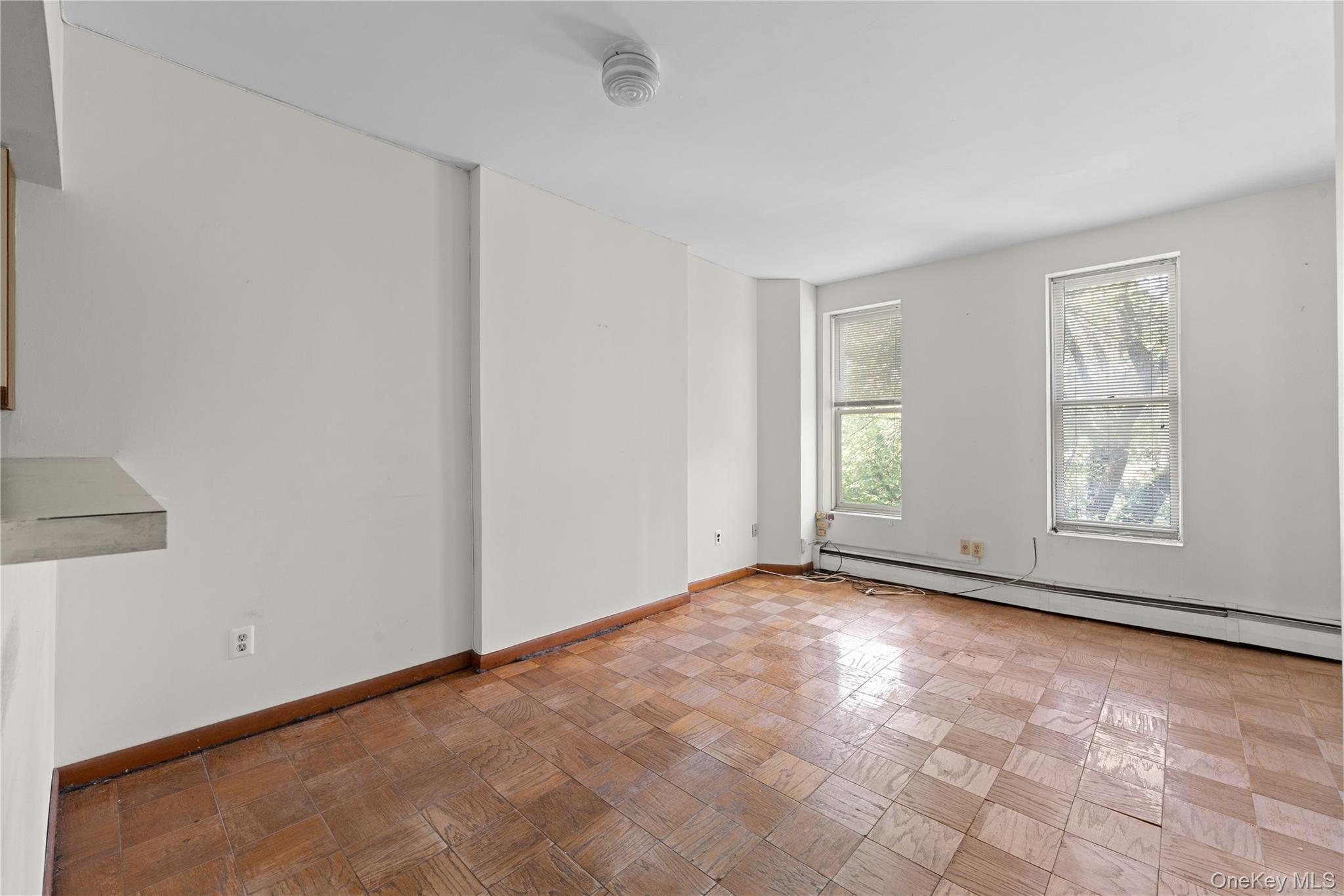 393 Park Place – For Sale photo 23
