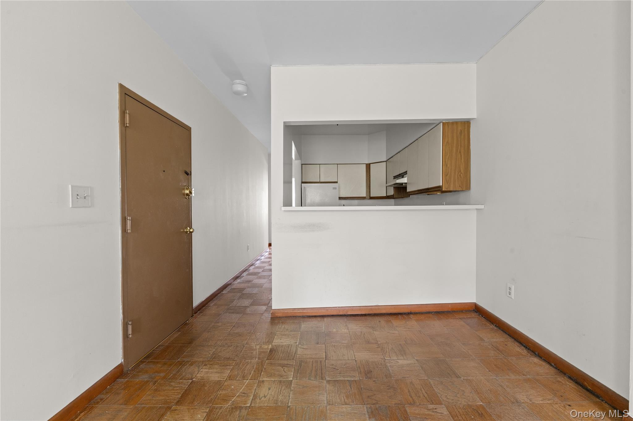 393 Park Place – For Sale photo 15