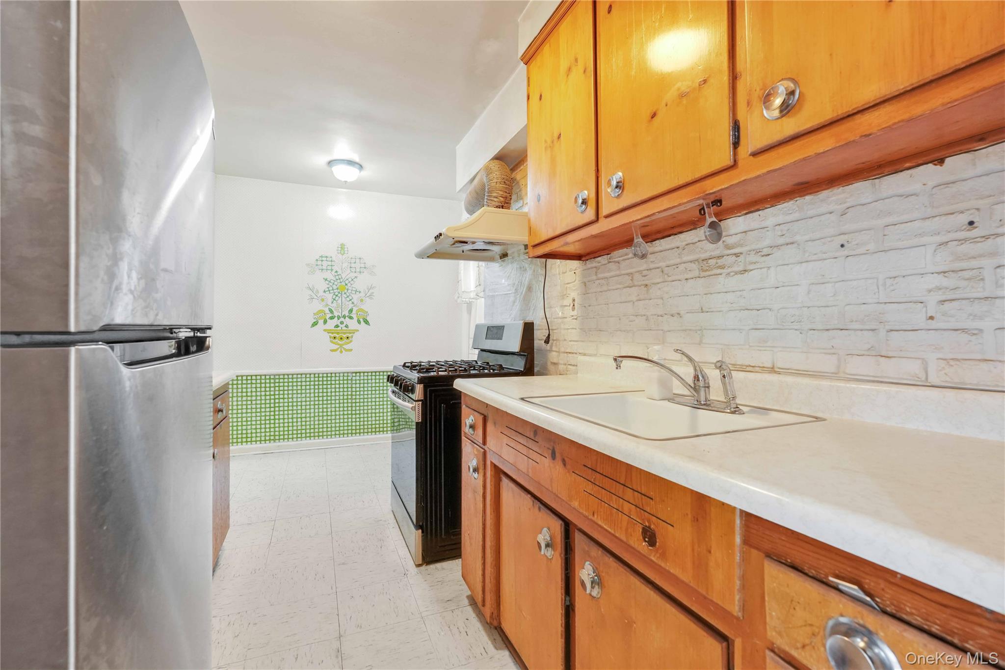 26-25 Union Street, Unit 1H photo 5