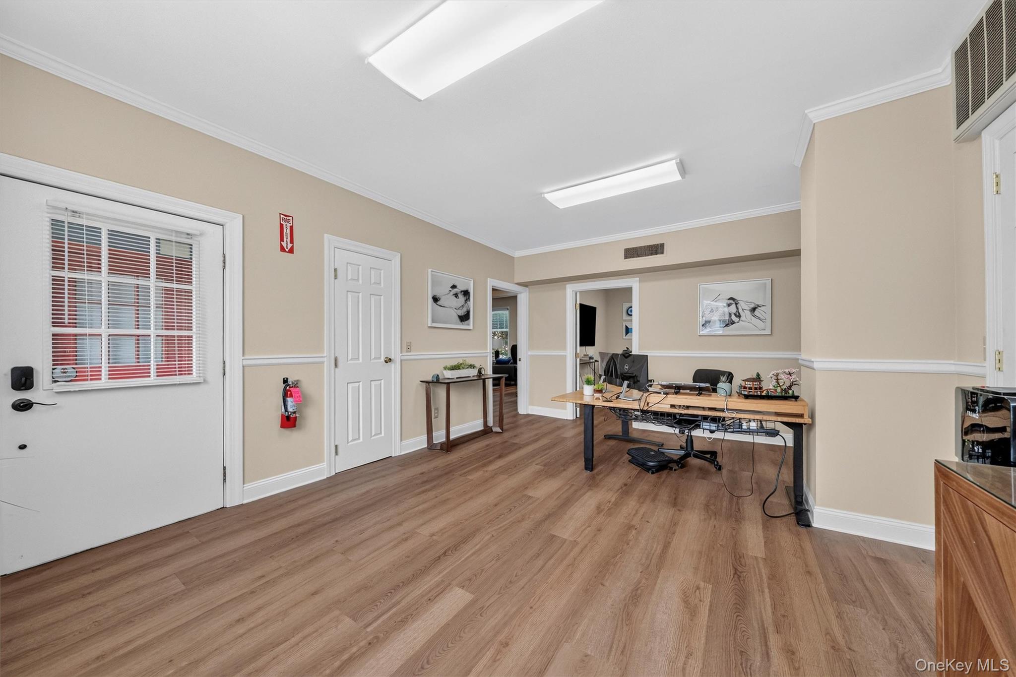 12 Scotchtown Avenue – For Sale photo 8